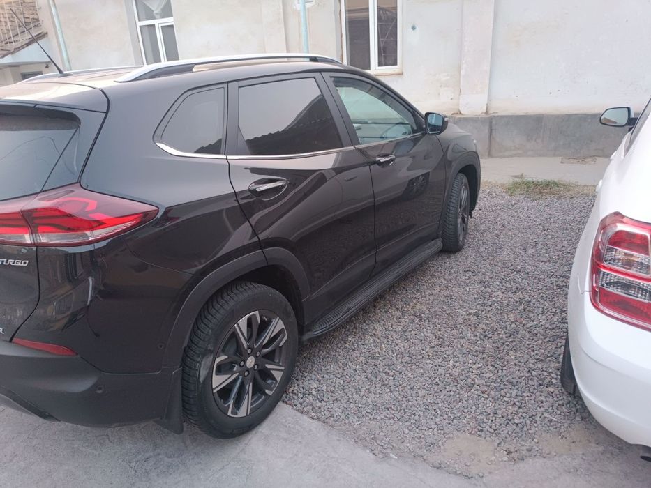 Tracker Premier 2023 Toza