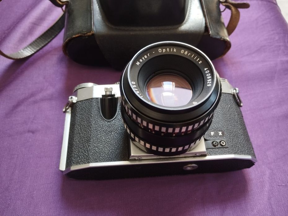 Aparate foto Praktica PL nova si Zeiss Ikon