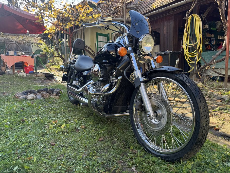 Honda Shadow Spirit 750 RC53 VT750 C2