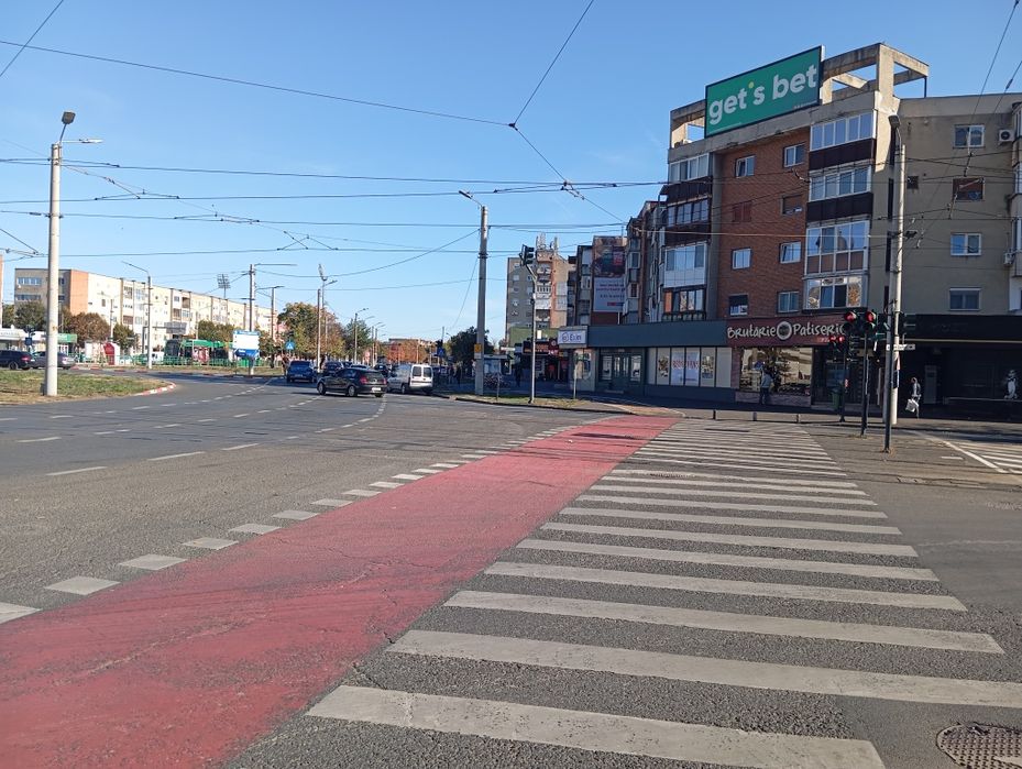 Închiriez spațiu comercial artera principala