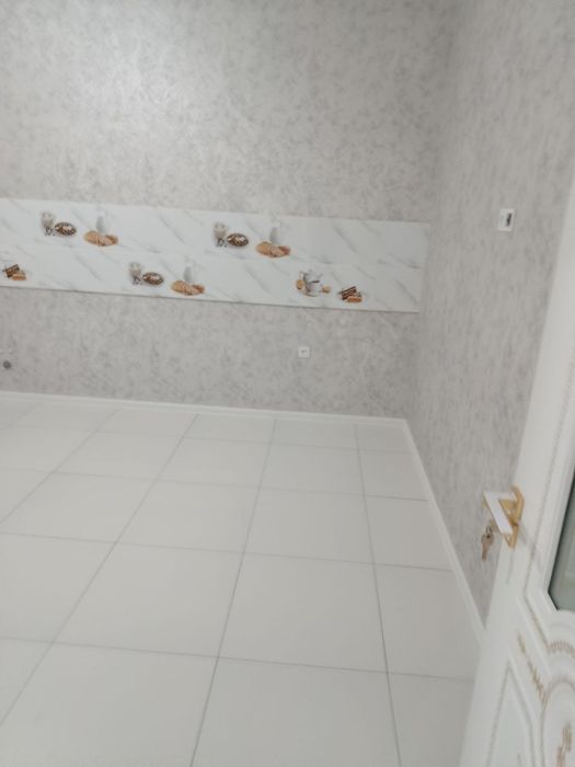 Продам квартиру Сергели 10 ходу.