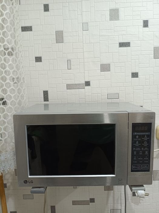 Продам микроволновка LG