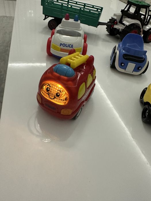 Lot masinute diverse