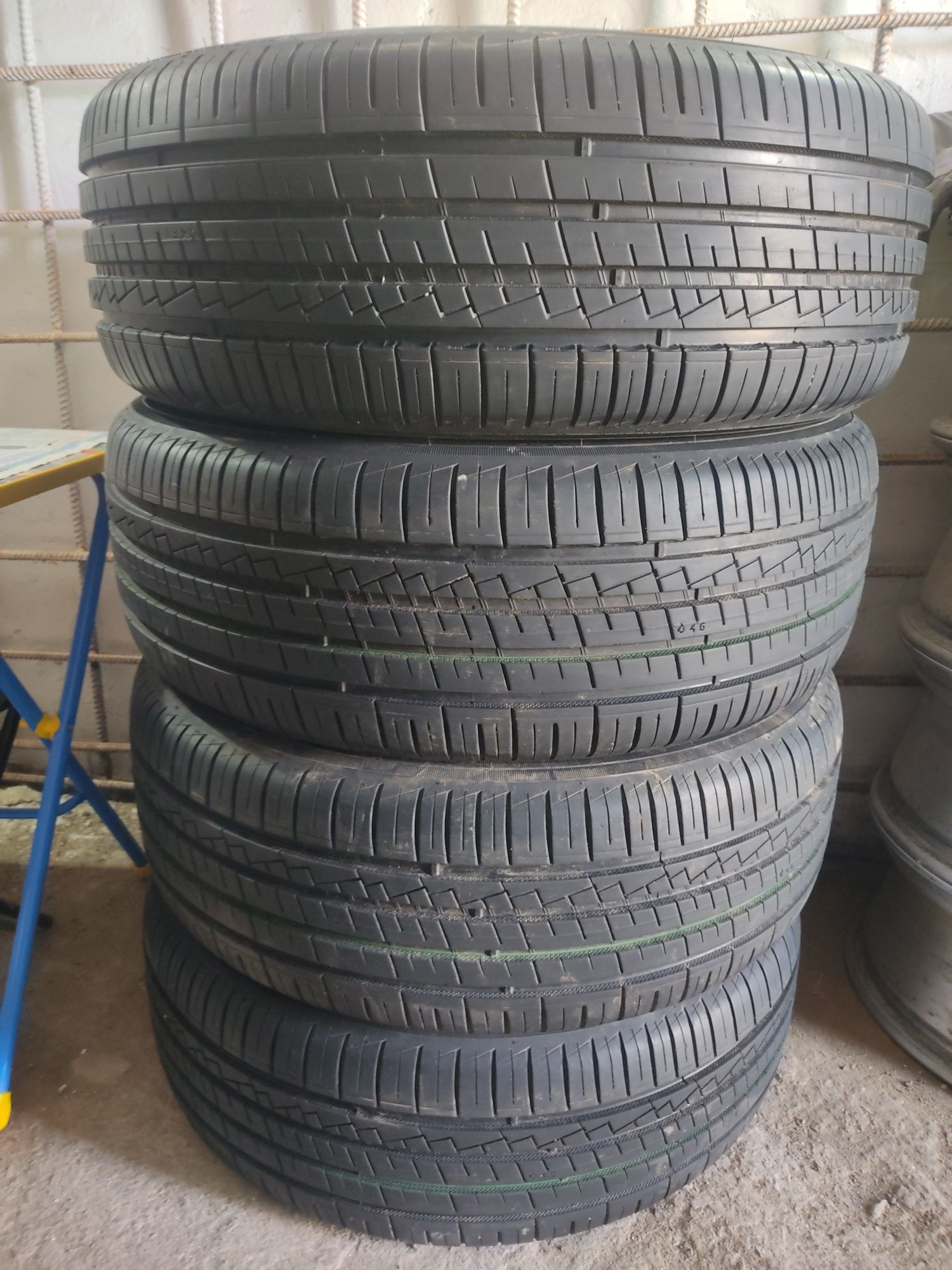 Nokian Hakka Green3 215/60 R16