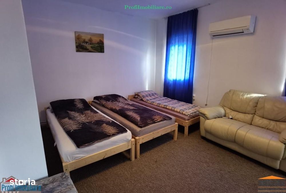 Pensiune P+1 in Paulis cu 20 de camere si teren 4.500 mp