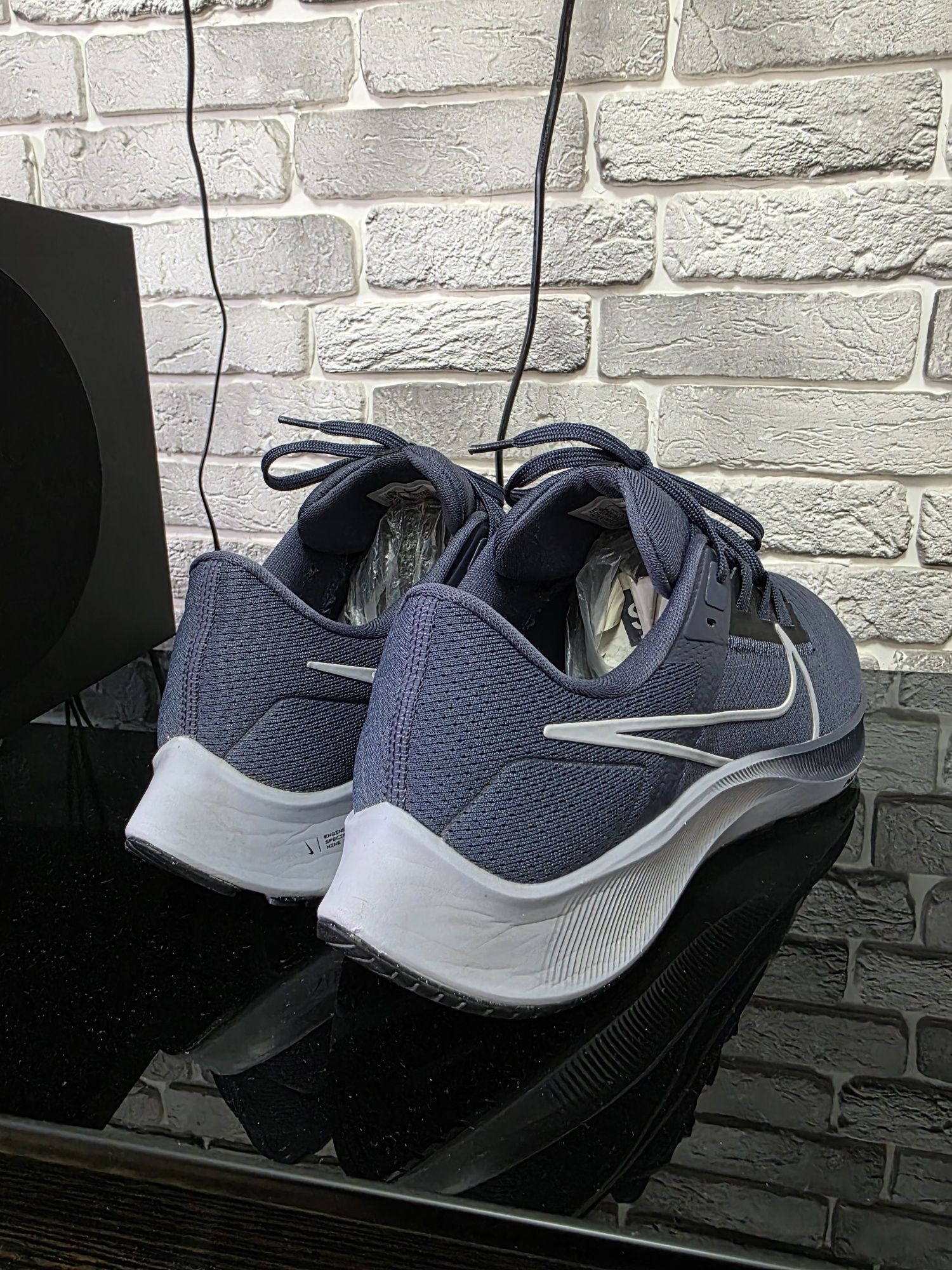Оригинальные кроссы Nike