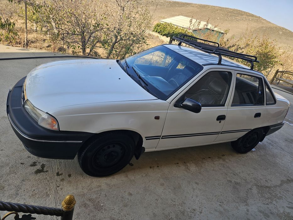 Sons.Matori yaxshi.Kuzovi chaqa chuqasi qilingan orqa oldiga yangi bam