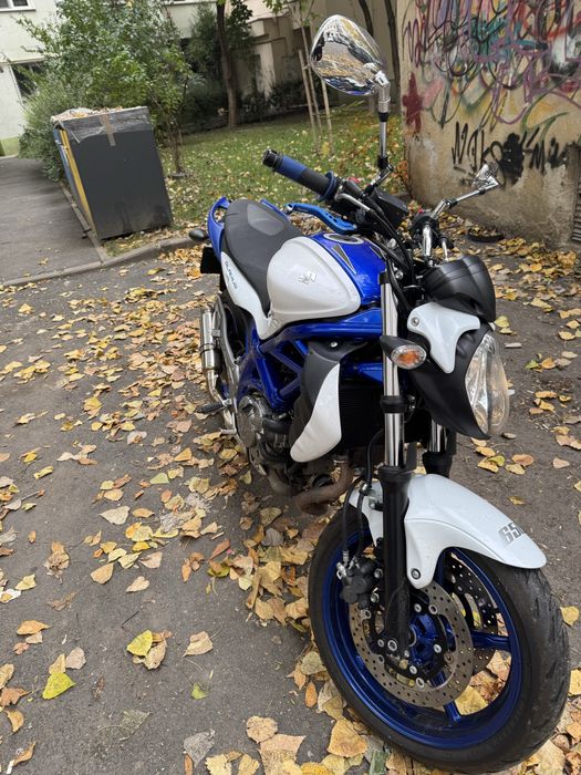Suzuki SVF650 Gladius A2