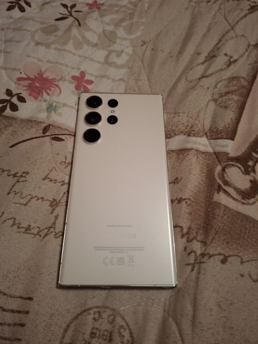 Продавам Samsung s23 ultra (като нов)256гб