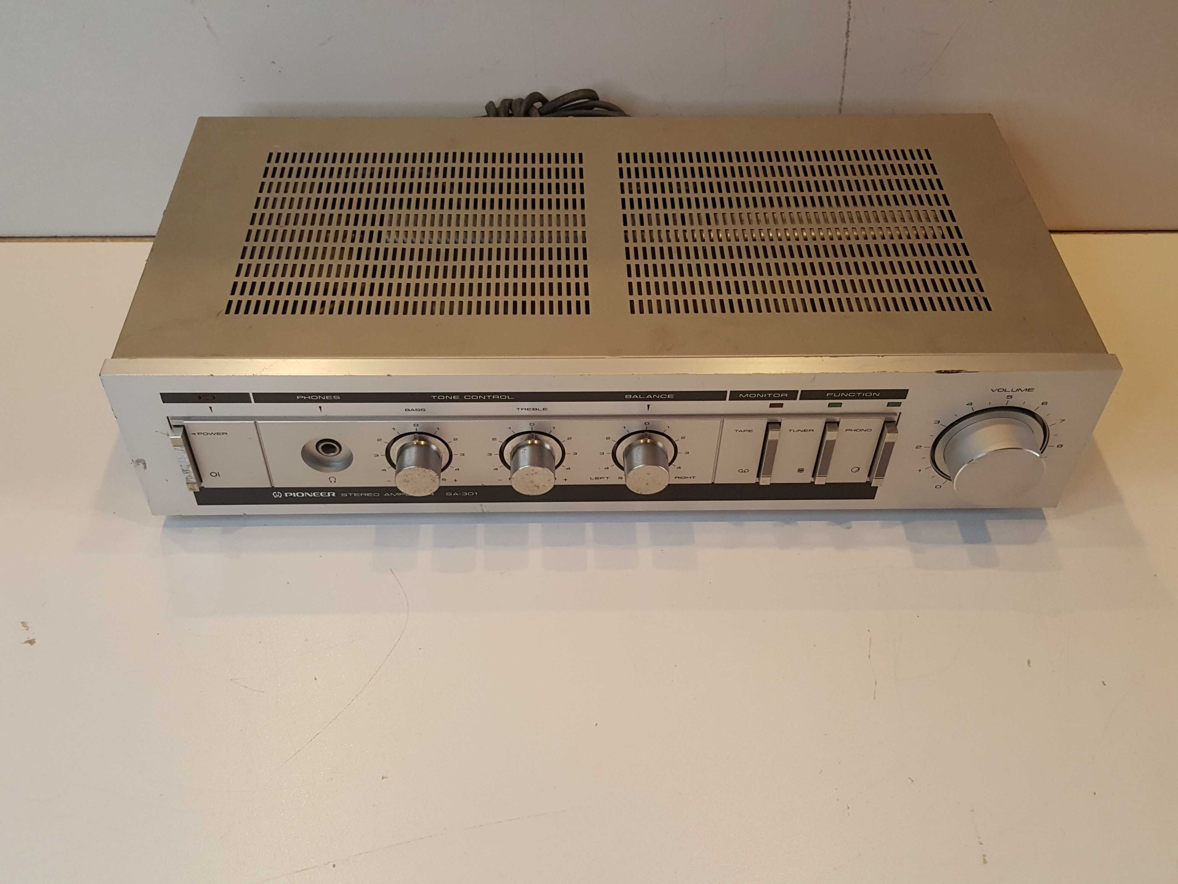 Vand amplificator Pioneer SA-301 Vintage