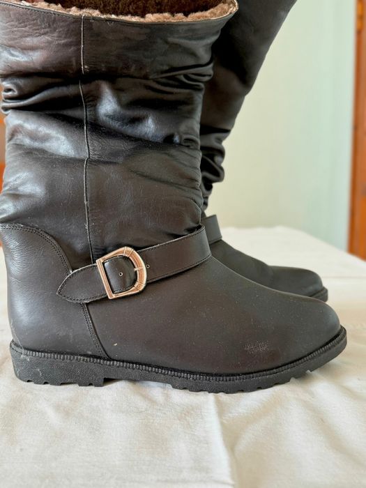 Женские зимние сапоги