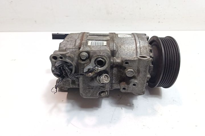 Compresor AC 2E0820803D Volkswagen VW Crafter prima generatie