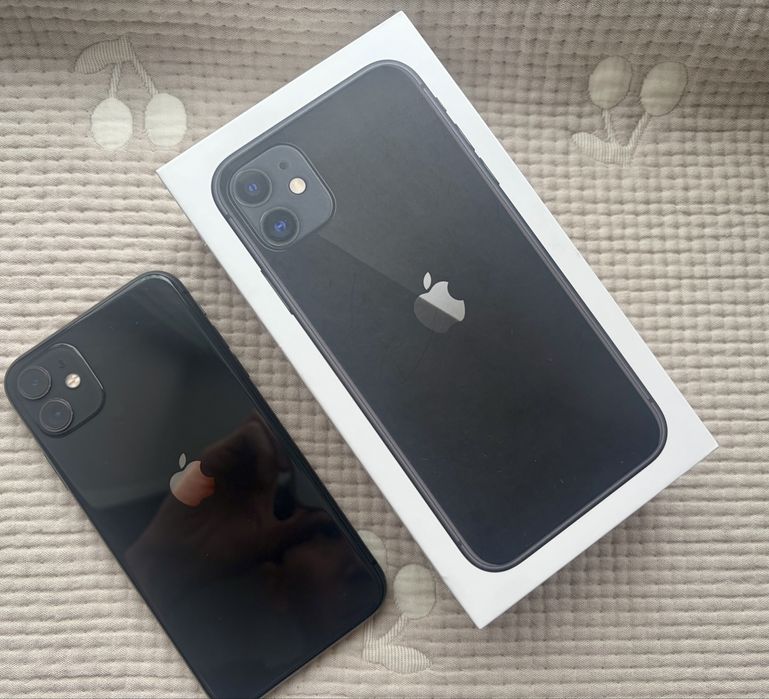 Iphone 11, 128 gb, аккамулятор 73%, черный.