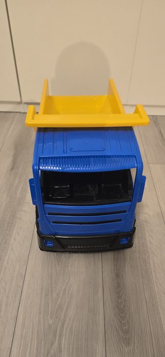 Детски камион самосвал