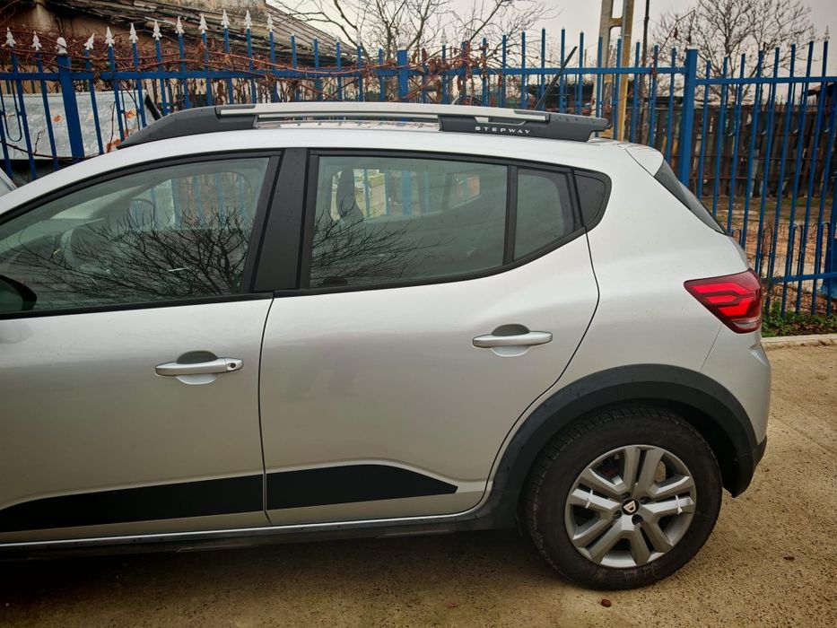 Vând Dacia sandero 2021