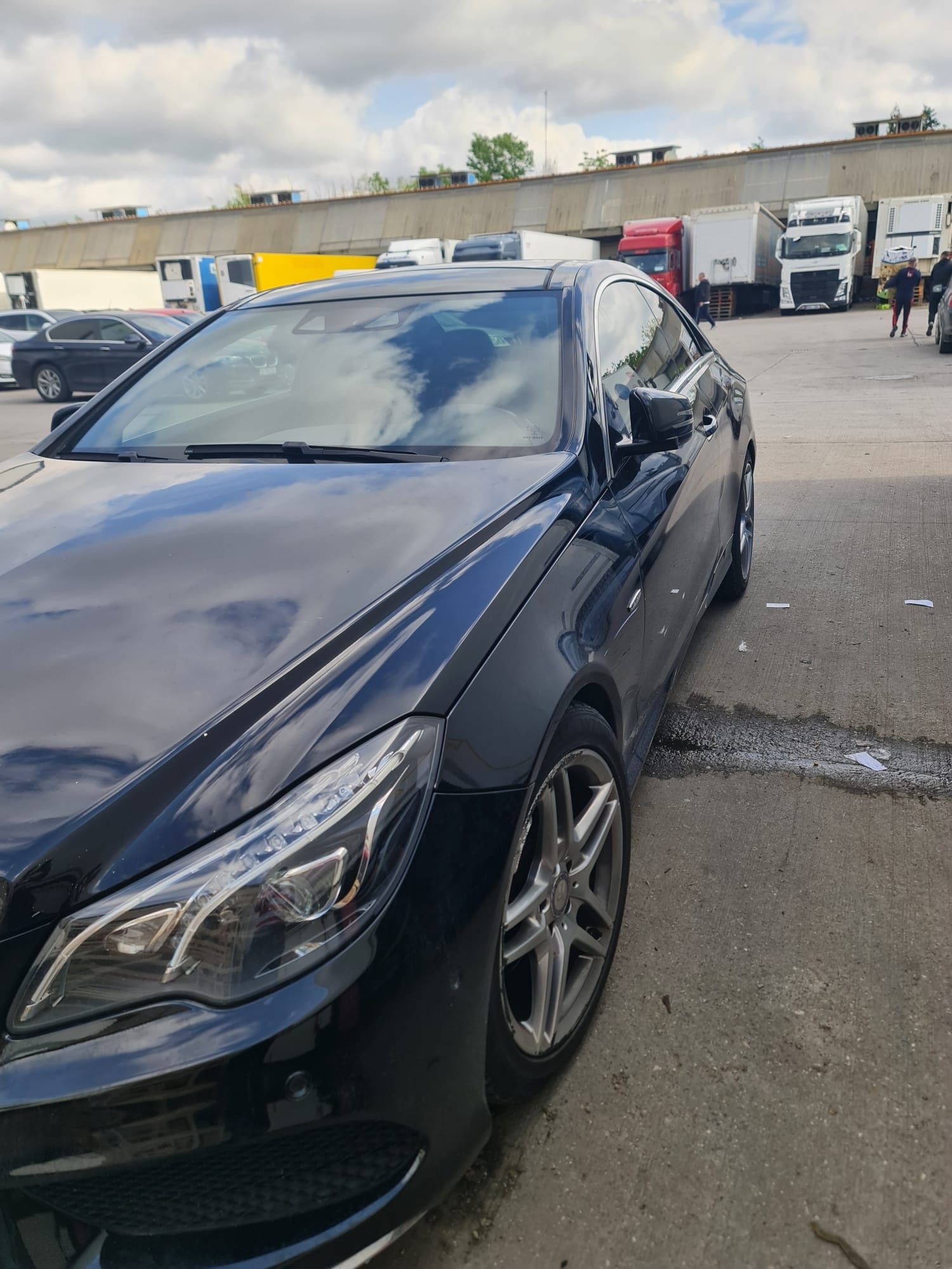 Mercedes-Benz E-Class AMG interior și exterior, 2.0 impecabila