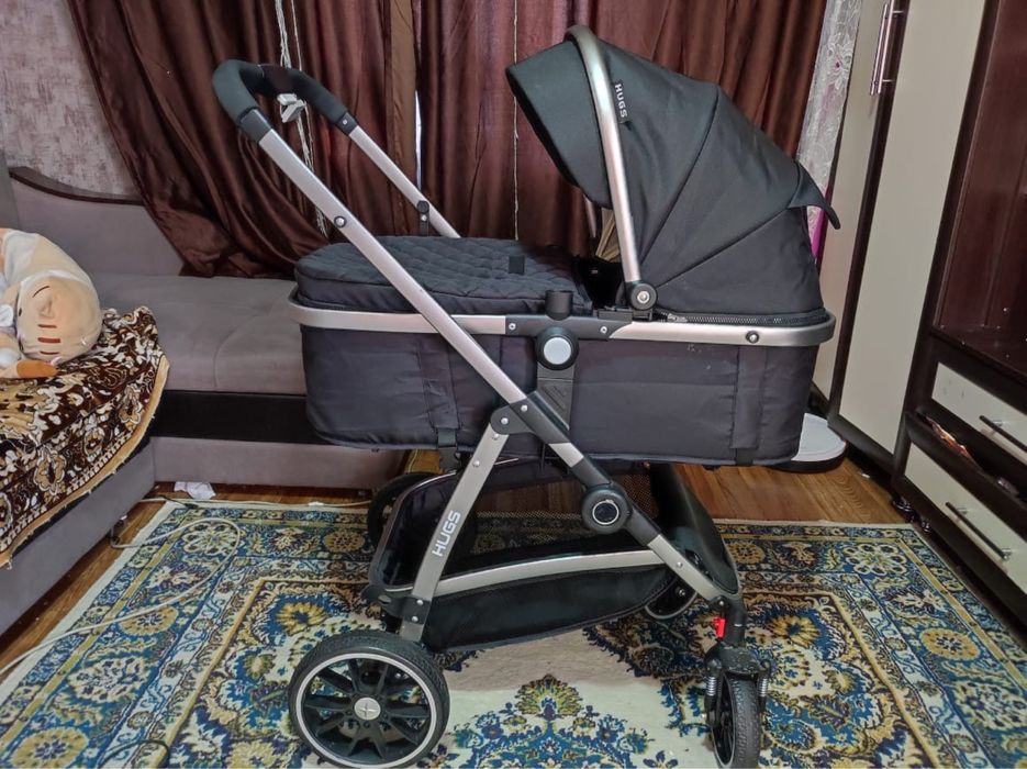 Продам коляску вместе с электричемким шезлонгом