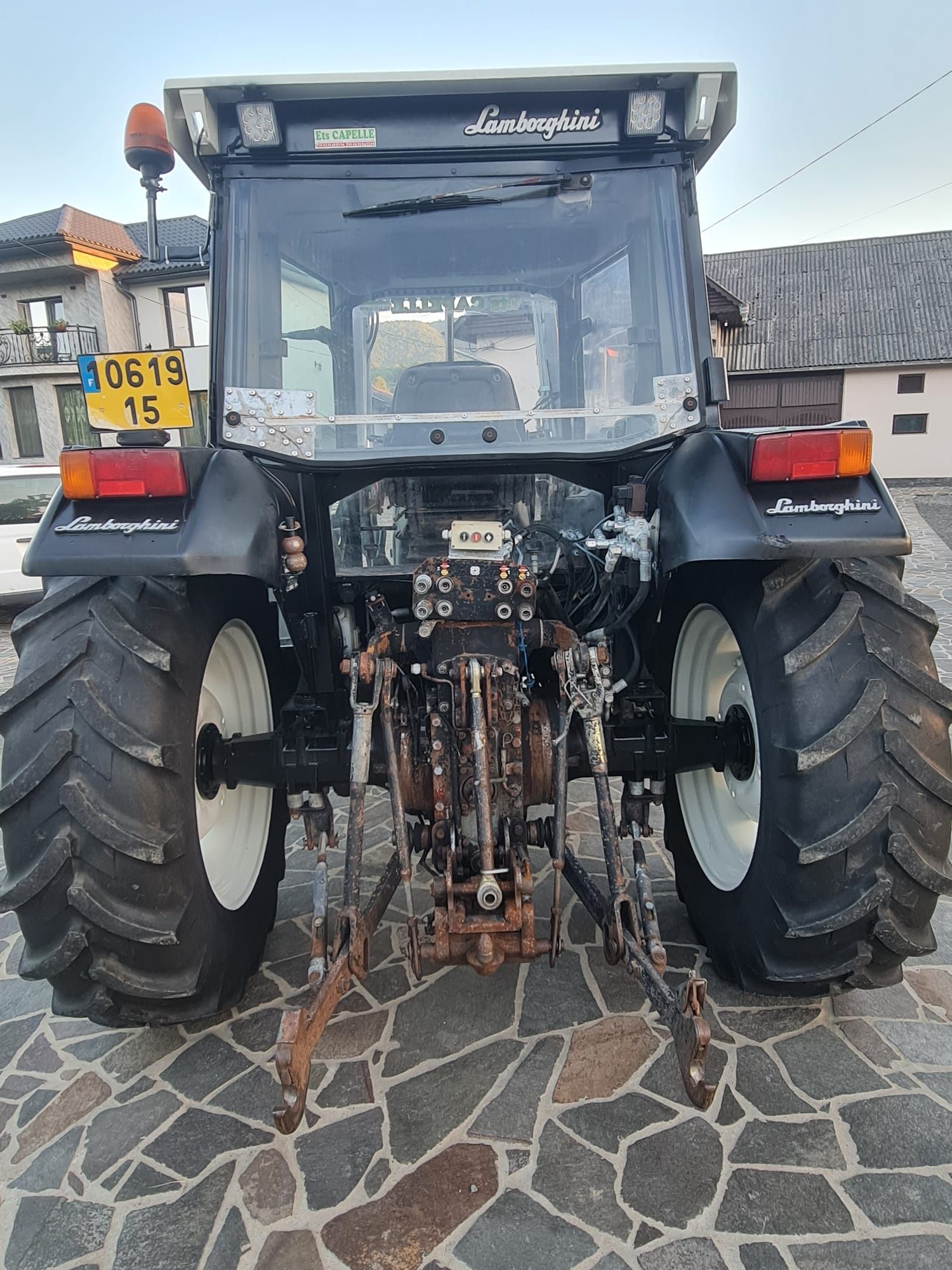 Tractor Lamborghini 850 Premium cu incarcator frontal