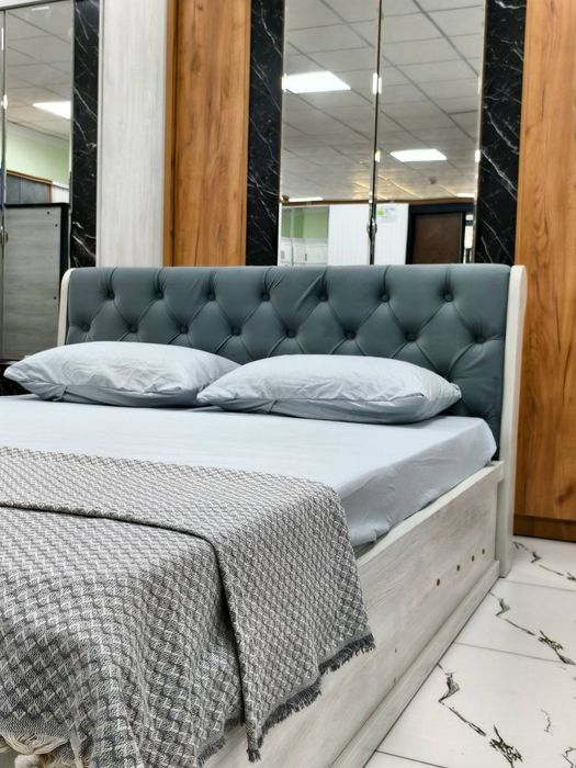 Двухспальная кровать фабричная качество можно в рассрочку