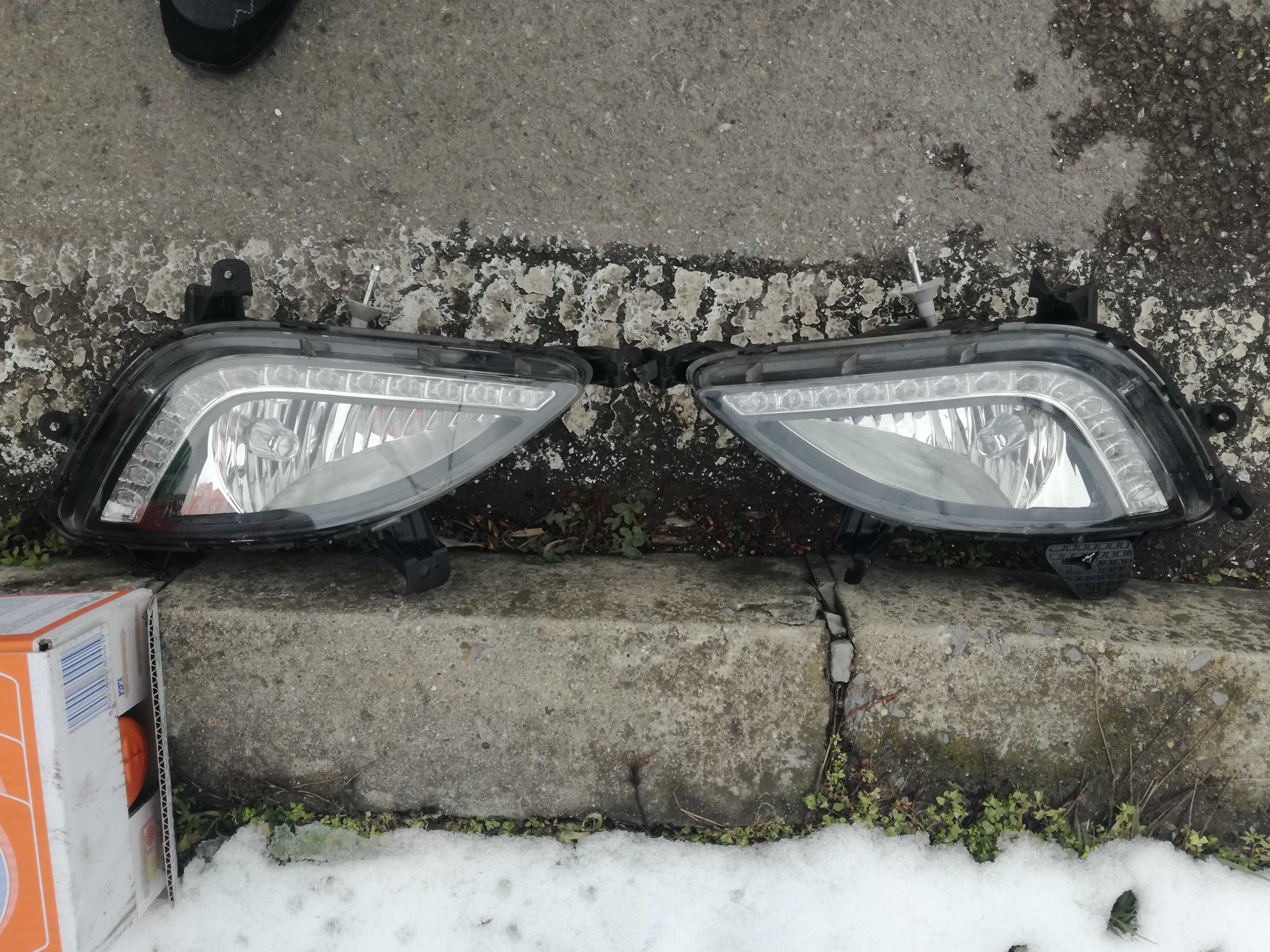 Халогенен фар, ДЕСЕН с LED,HYUNDAI I20, ХЮНДАЙ И20, 2012/2014год.