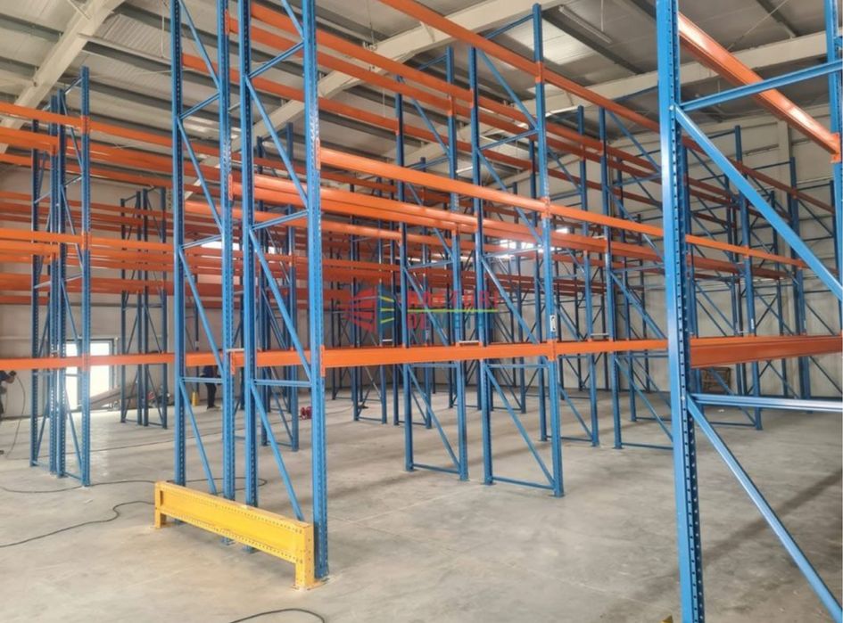 Rafturi metalice in stoc