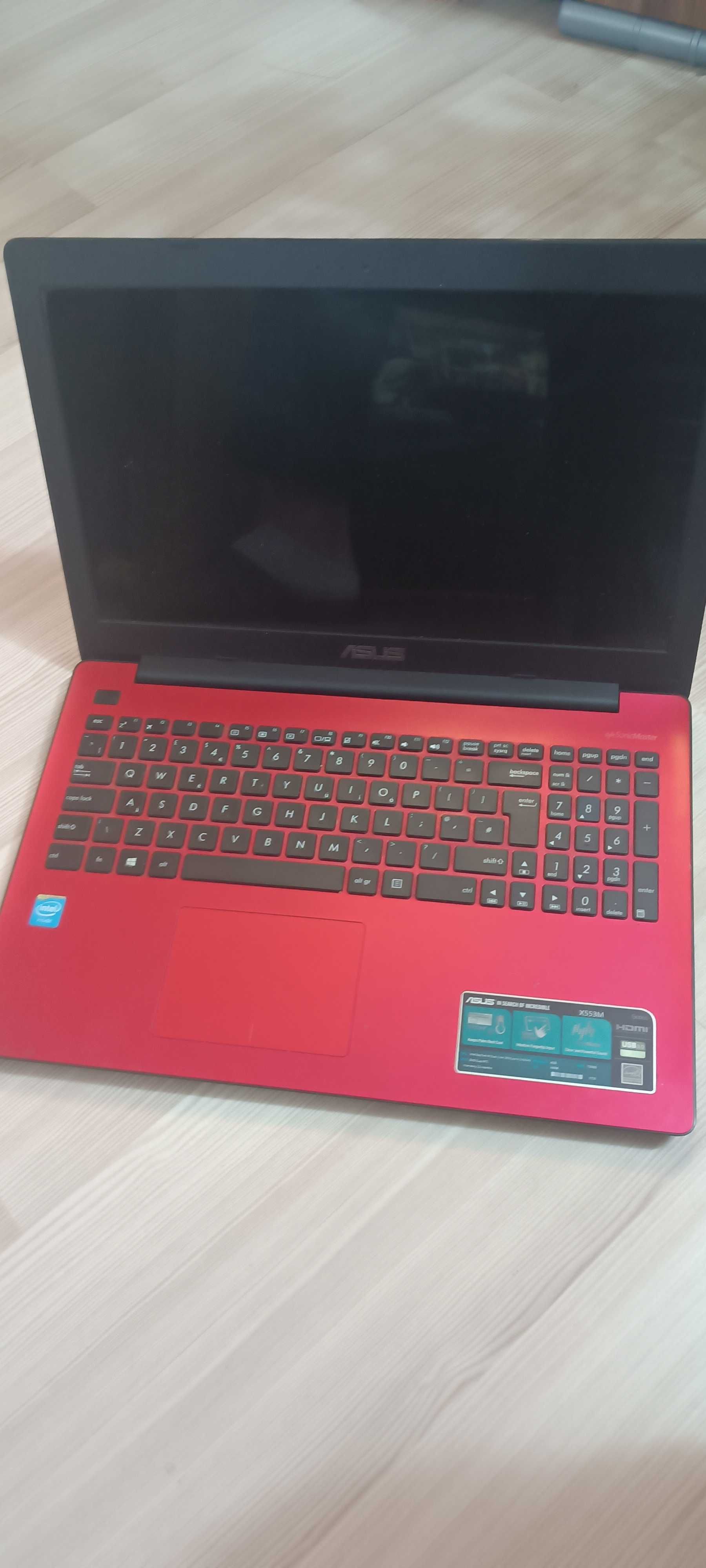 Laptop ASUS X553M