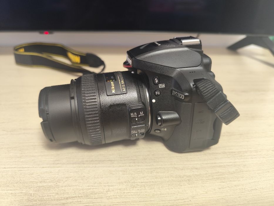 Aparat foto Nikon D5300