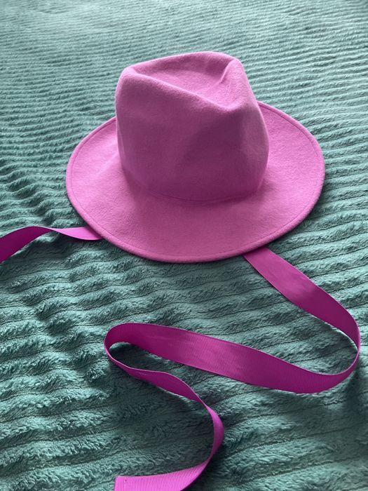 Шляпа из натуральной шерсти