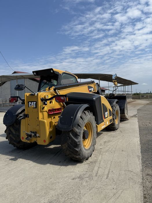 Incaractor frontal telescopic Caterpillar CAT TH 3510D ( manitou)