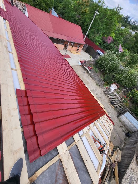 Acoperisuri si reparatii de urgenta Dulgherie ,mansardari astereala