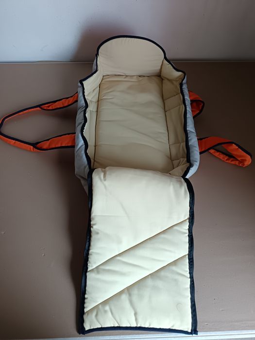 Портбебе с дръжки