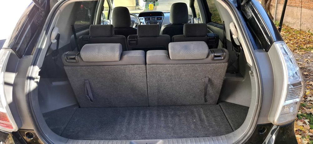 Vand Toyota Prius+ Hibrid,2012