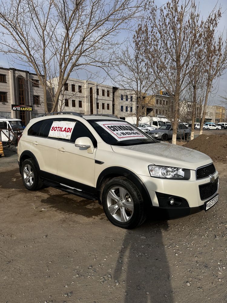 Chevrolet captiva2 poz