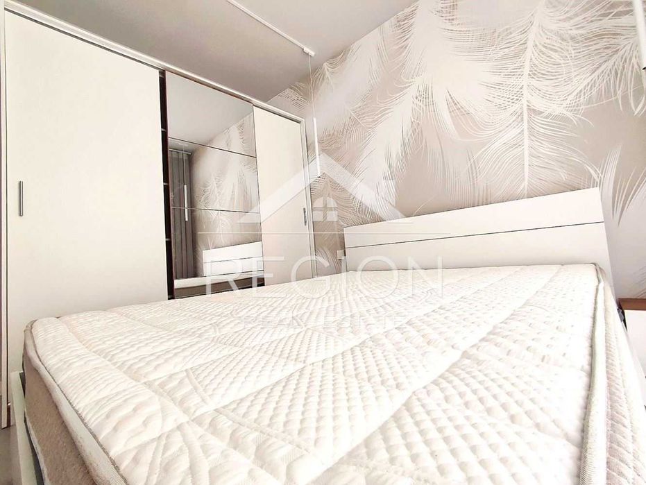 Дава се под наем Двустаен апартамент в к.к. Св.Св. Константин и Елена - 68 кв.м за 850 € - Снимка #18