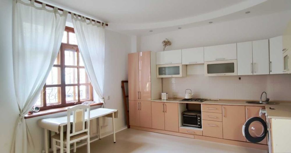 Сдам в аренду  2к квартиру  в центре Петропавловска (р. университет)