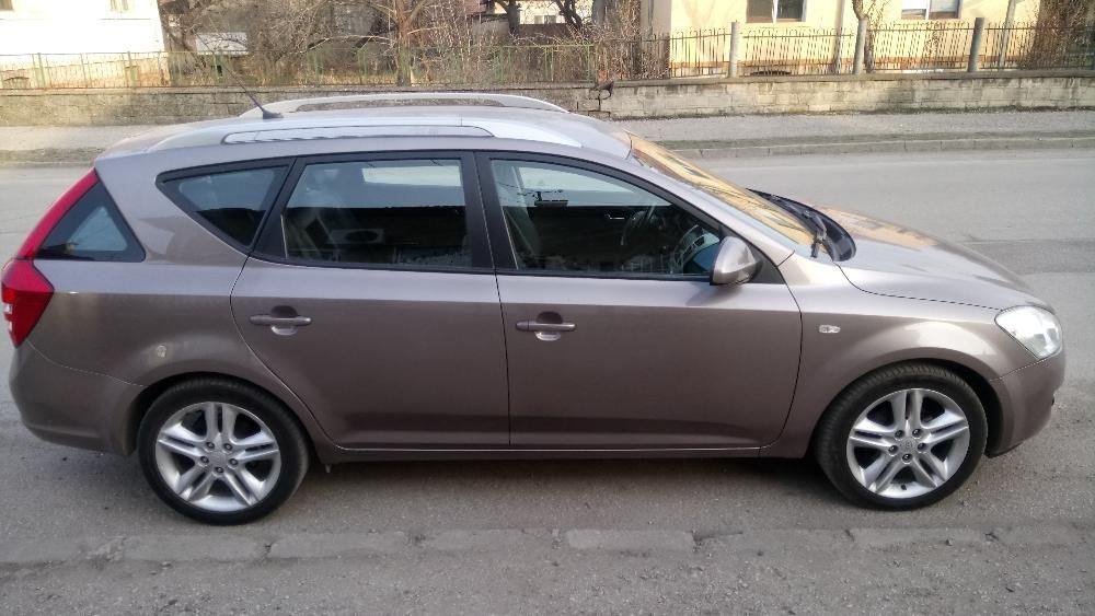 КIA Ceed 2.0 CRDI