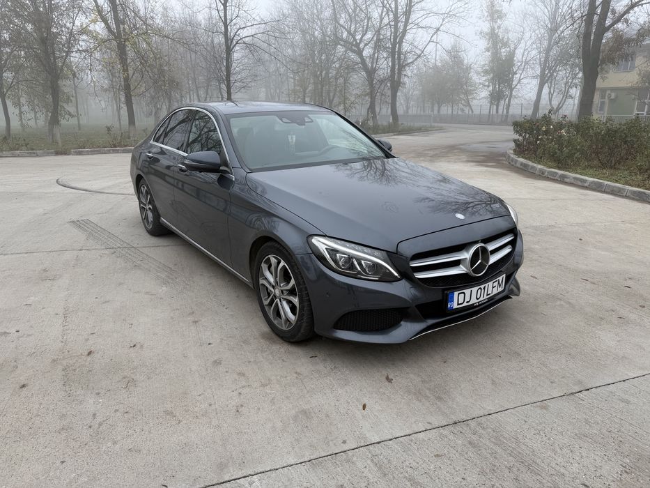 Mercedes-Benz C 350e Plug-in Hybrid – 279 CP – Full Option