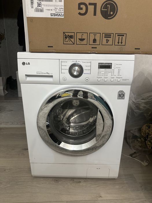 LG Продам стиральную машину в хорошем состояние