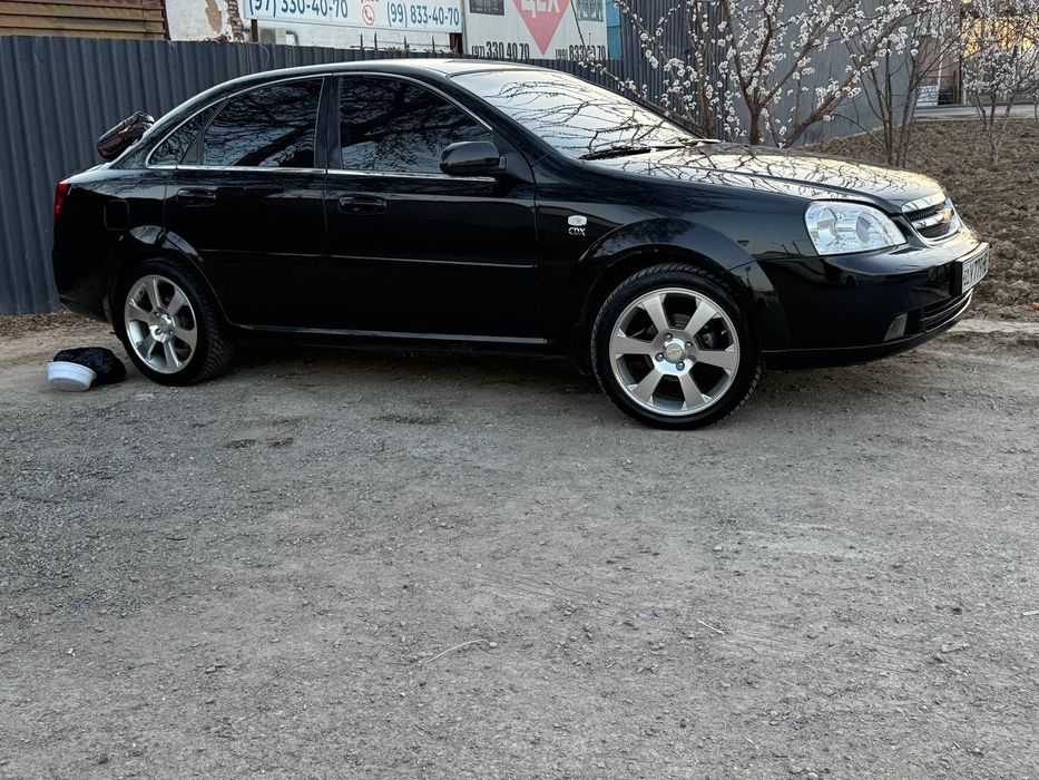 Lacetti 1.8 qora full