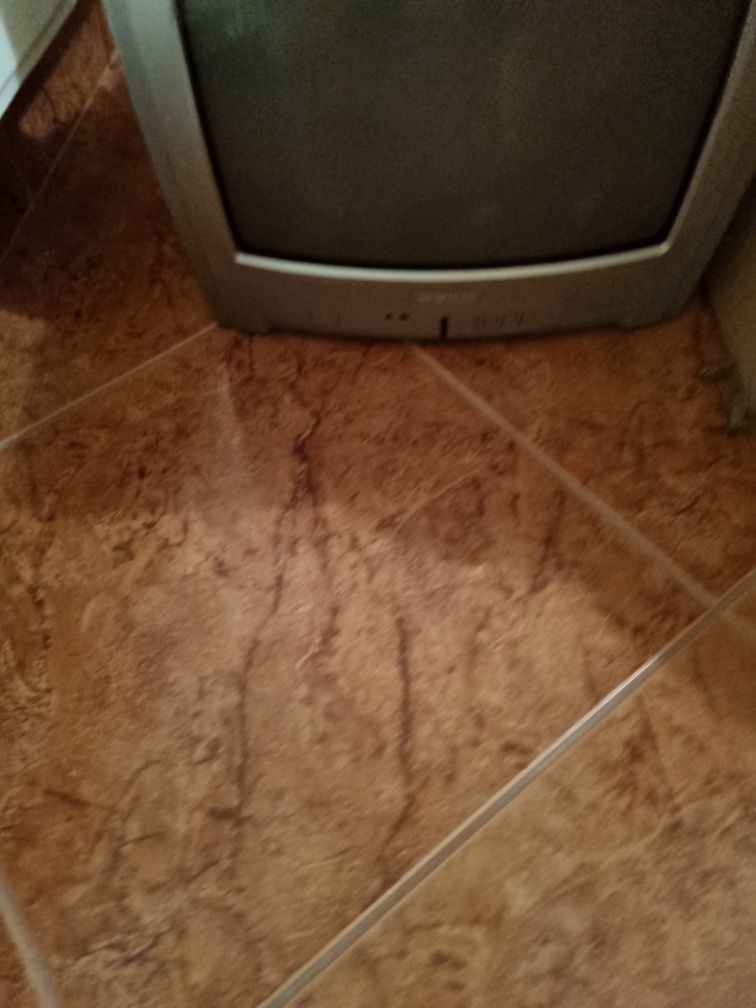 Vand televizor beko cu diagonala 36 cm