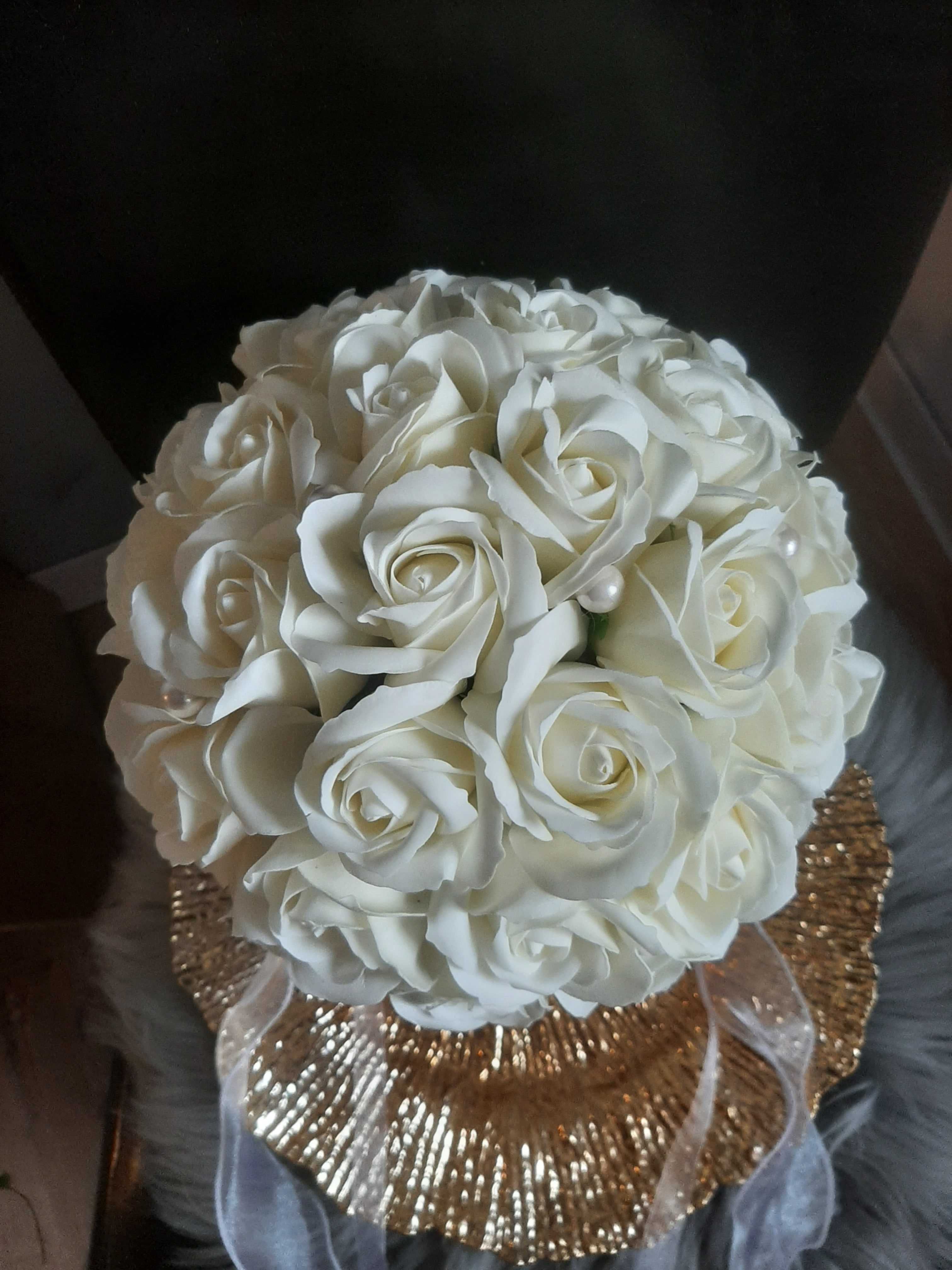 Buchet de mireasa din flori de sapun
