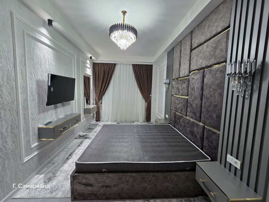 Прлдается 4 комнатная квартира площадью 135 кв.м. По улице Рудаки