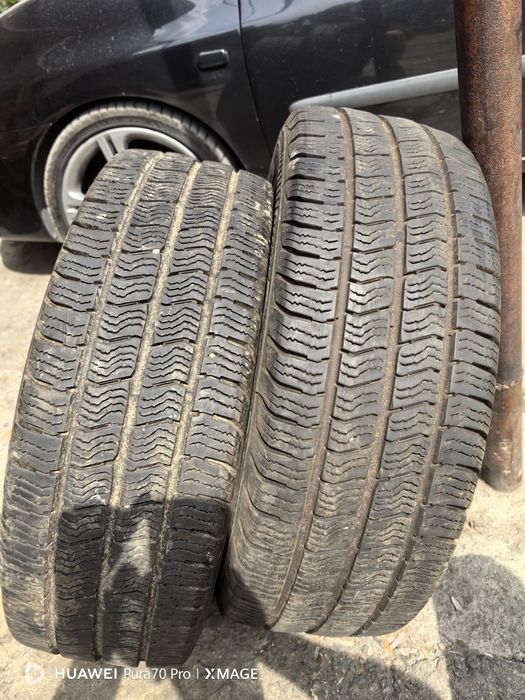 2бр зимни бусови гуми 225/65/16С