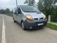 Vand Renault Trafic 2.5 dci 140 cai 3 locuri si duba marfa