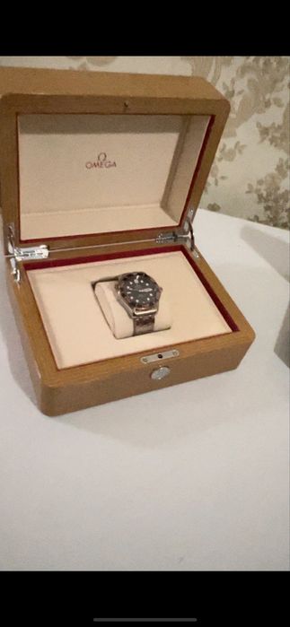 Часы мужские Омега.