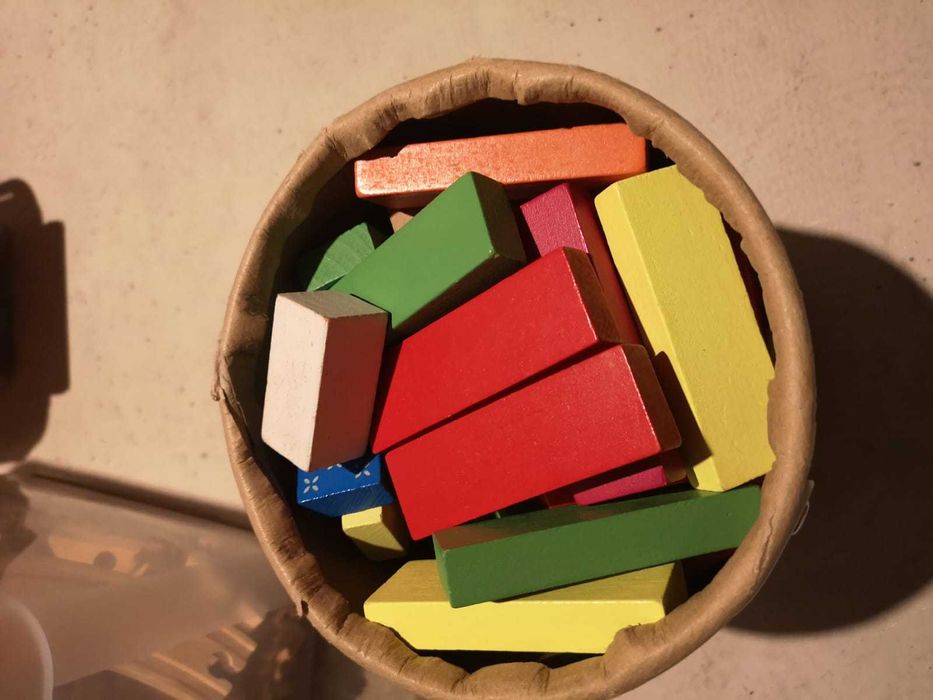 Jucarii lemn cuburi copii