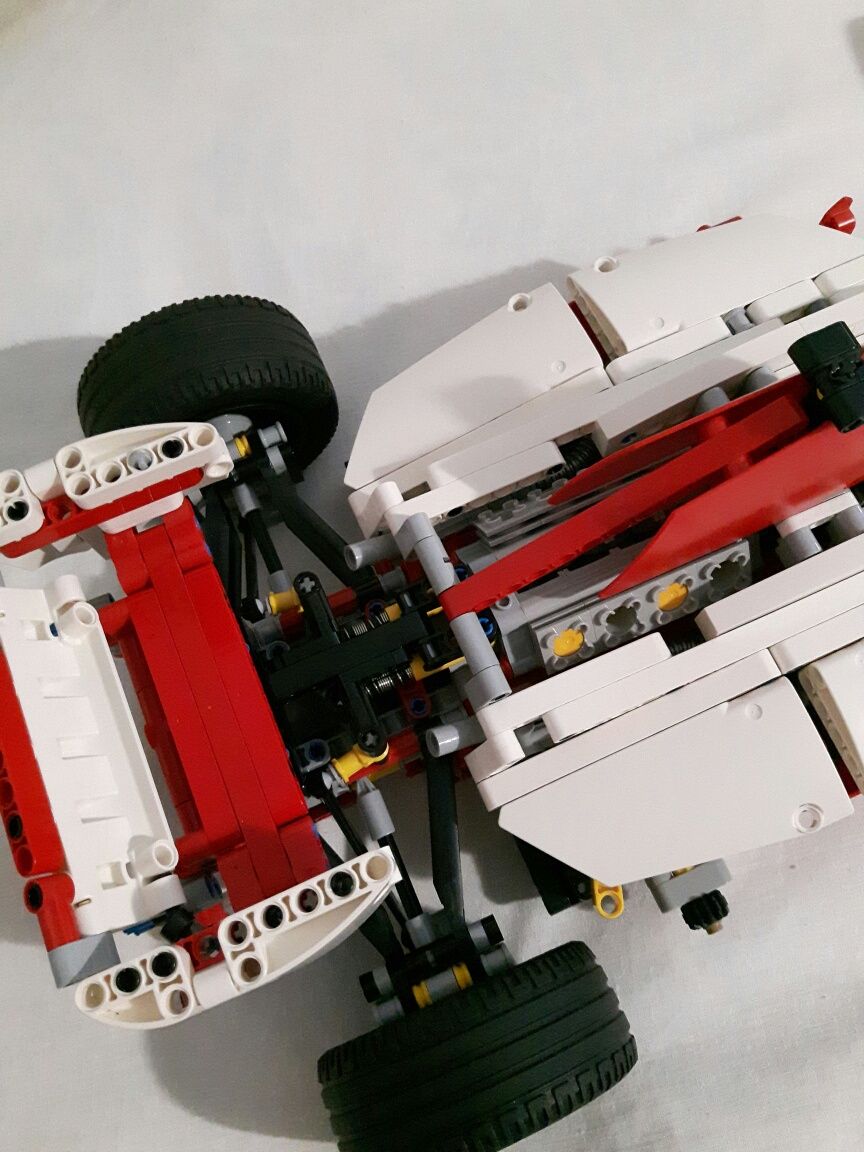 Lego Technic 42000 - Grand Prix Racer / 2v1