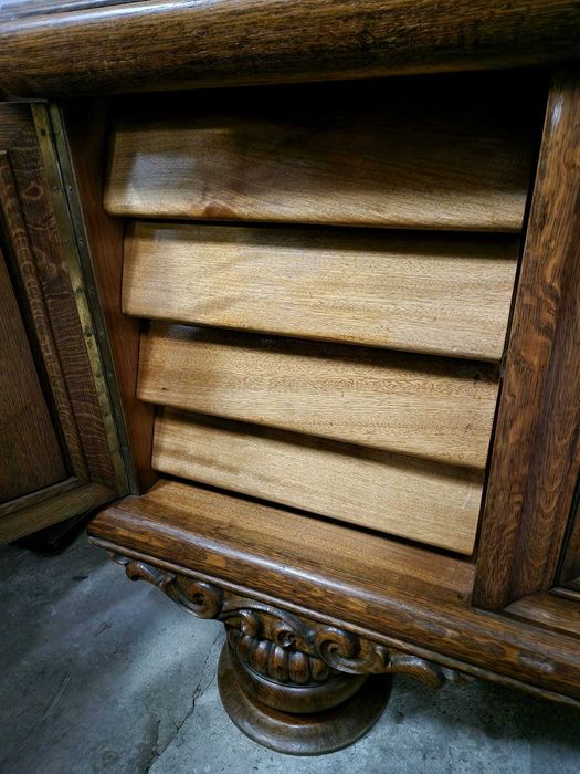 Уникално красив контрабюфет дресоар