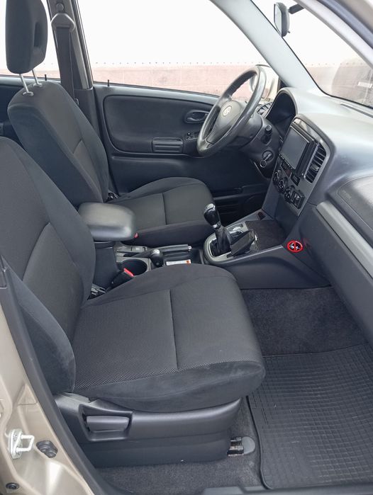 Suzuki grand Vitara 4x4 reductor de la mic la mare
