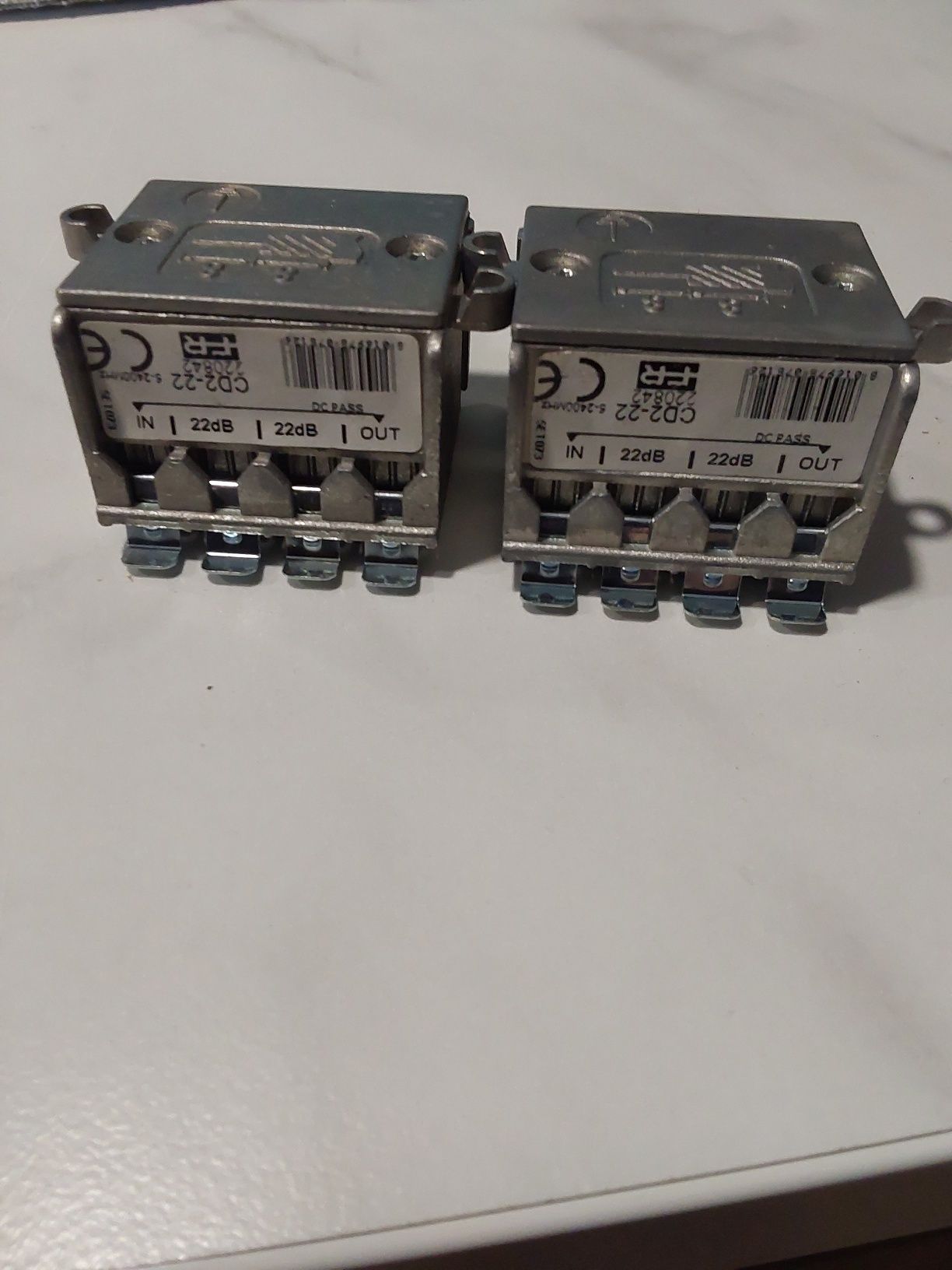 Conector coaxial multisplit